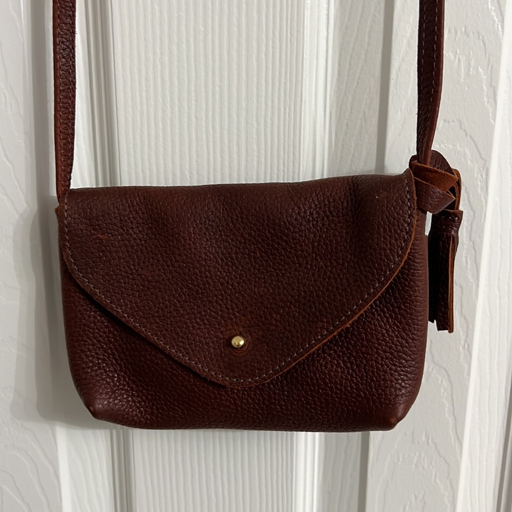 Like new Parker clay Everly crossbody purse